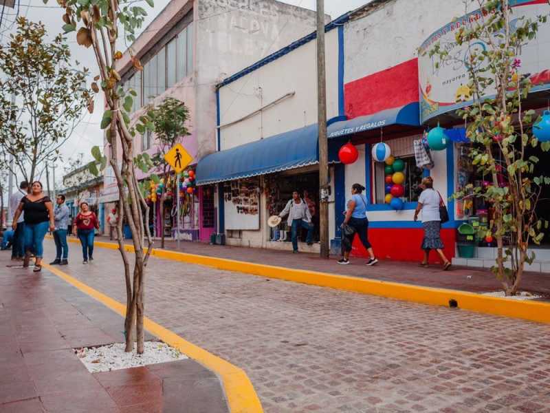 Comité COVID-19 amplia aforos y horarios comerciales