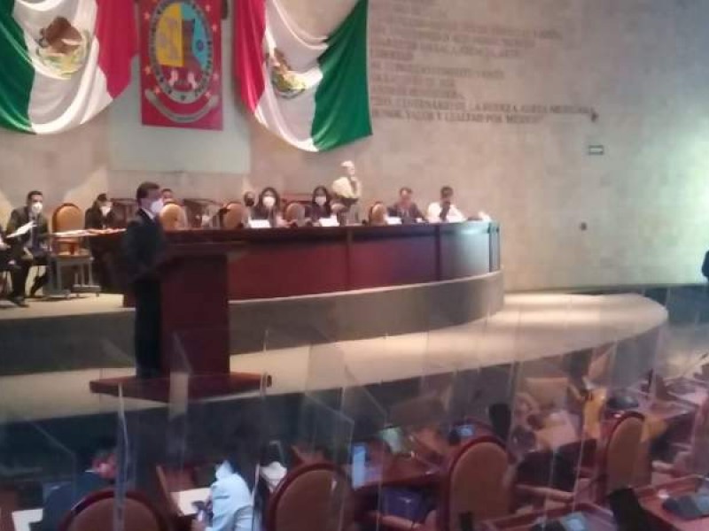 Comparece fiscal ante el Congreso oaxaqueño; piden Justicia para Sol