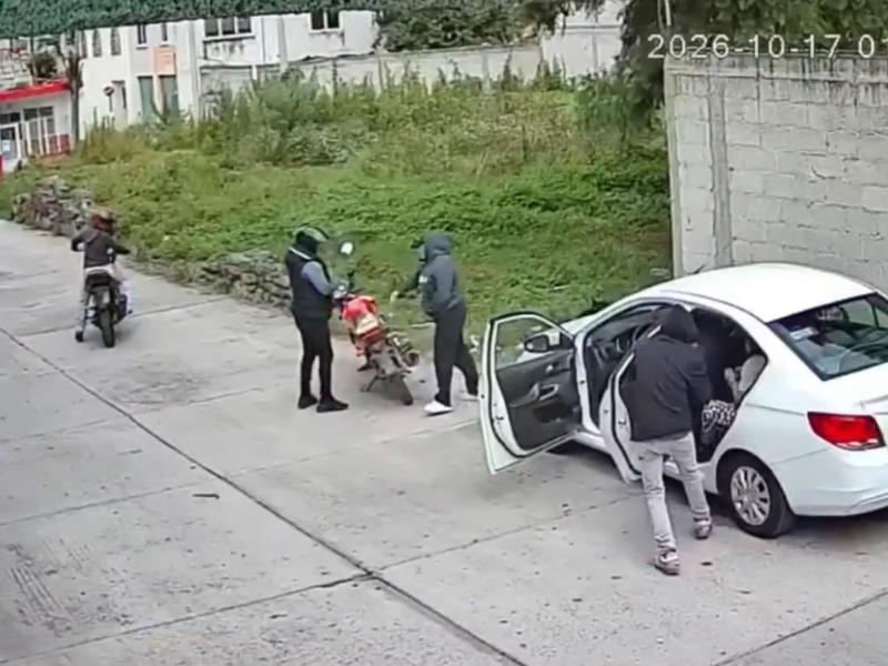 Compra de vehículo por internet termina en robo armado en Texmelucan