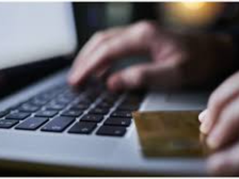 ¿Compras en línea?, ten cuidado con las estafas advierte Policía Cibernética