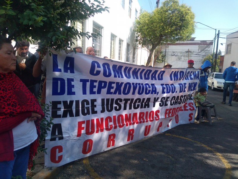 Comuneros de Tepoxoyucan protestan en el Tribunal Agrario