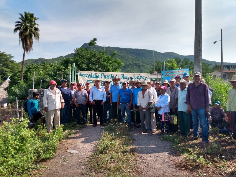 Comuneros inconformes por contrato de agua con PEMEX