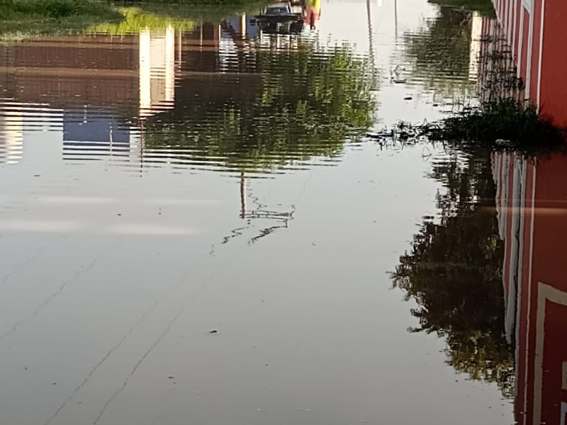 Comunidad de Doña Rosa entre el agua