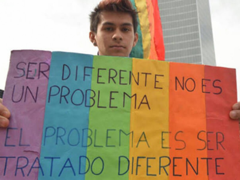 Comunidad LGBTTIQ lucha por asilo, pero llevan años ignorados