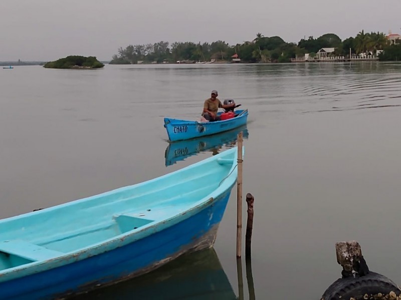 Comunidad marítima de Tuxpan atenta a Grace