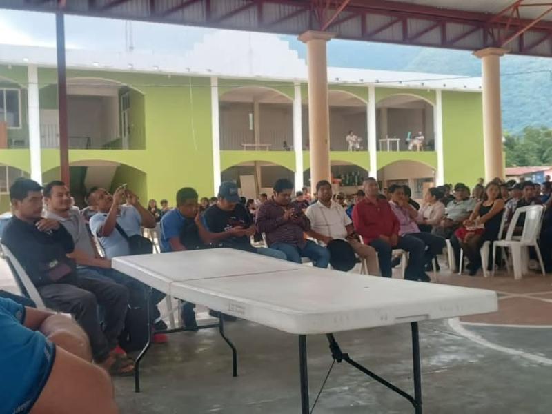 Comunidades mixes-zapotecas mantienen exigencia de obras eléctricas y rehabilitación de caminos