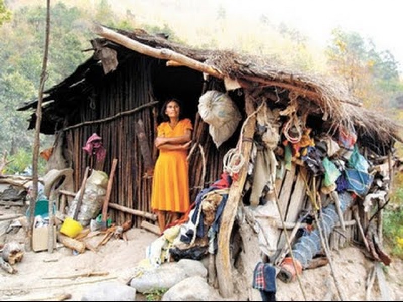 Con 20 millones de pobres, México hace frente a pandemia