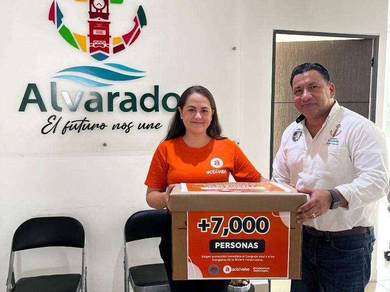 Con 7 mil firmas buscan proteger cangrejo azul en la Riviera Veracruzana