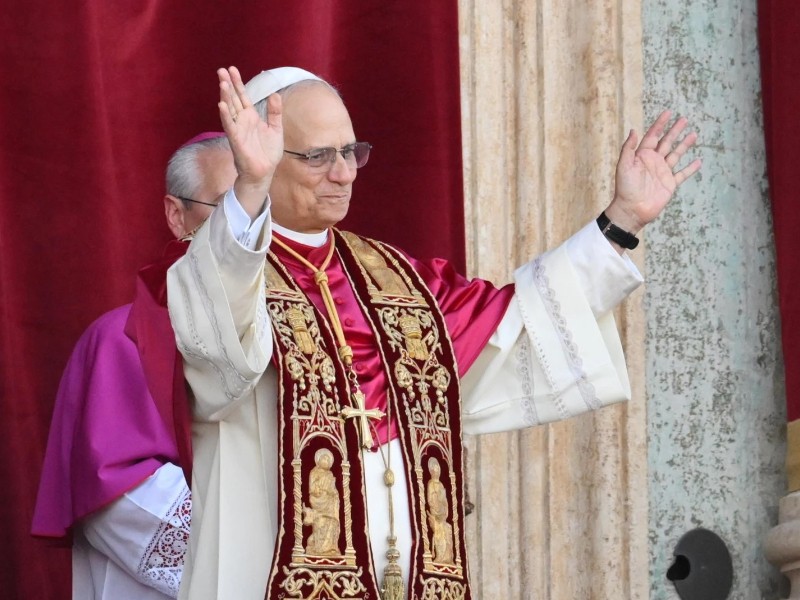 Con alegría, México recibe al Papa León XIV