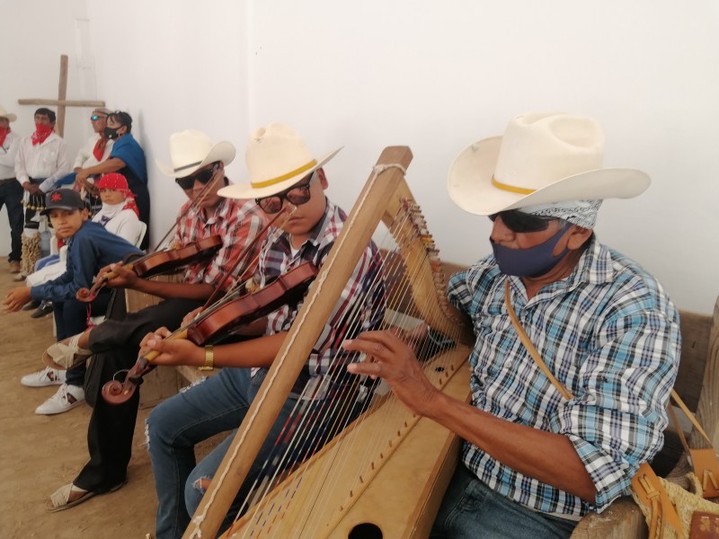 Con algarabía, celebran día del ejido 5 de mayo