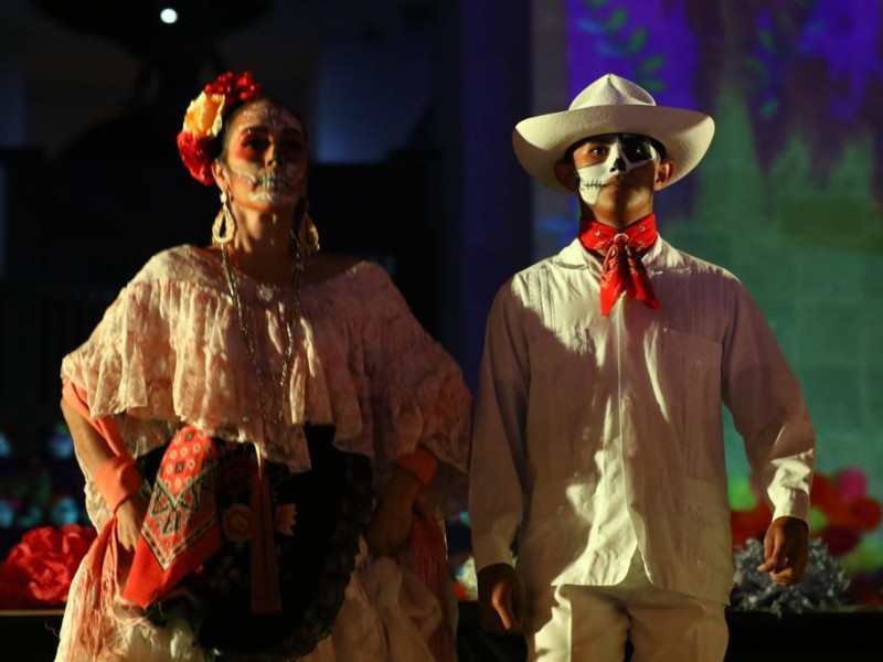 Con altares y calaveritas conmemorará SEC el Día de Muertos