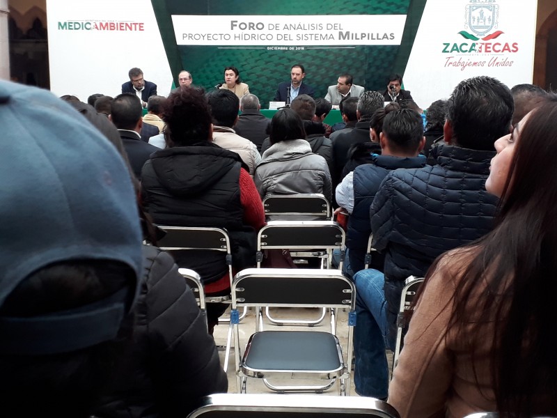 Con ausencia ejidal realizan foro sobre presa Milpillas