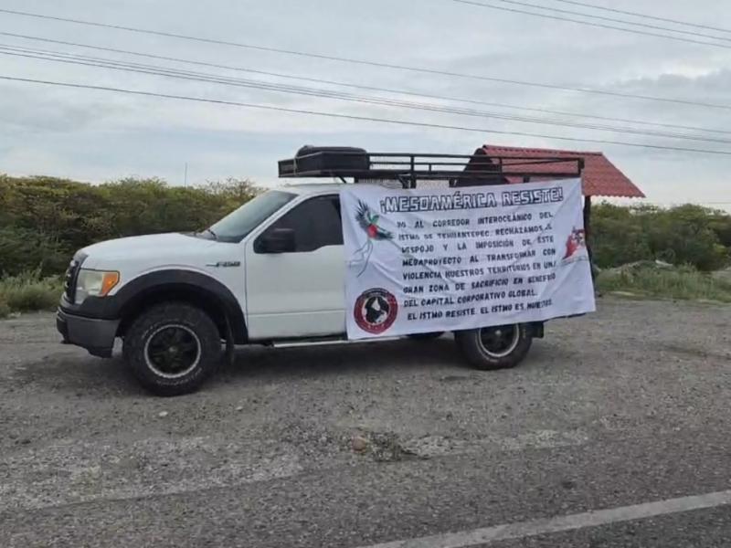 Con bloqueo carretero denuncian incumplimientos para la agencia de Puente Madera