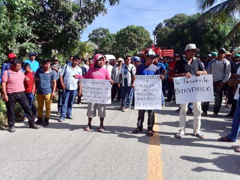 Con bloqueo recibirán a AMLO en Jamiltepec