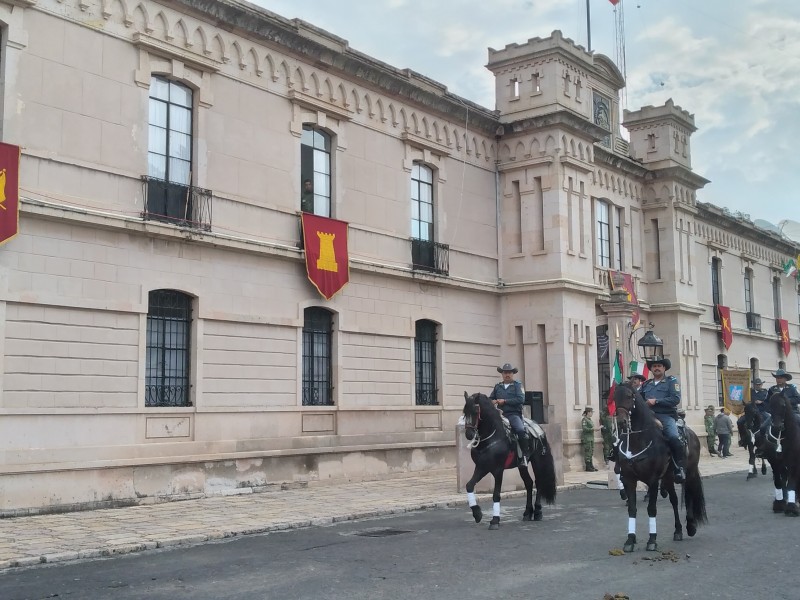 Con Cabalgata evocan la Independencia y buscan la paz