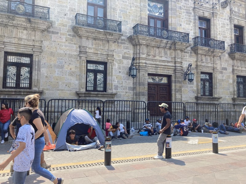 Cumple más de 24 horas manifestación de pepenadores