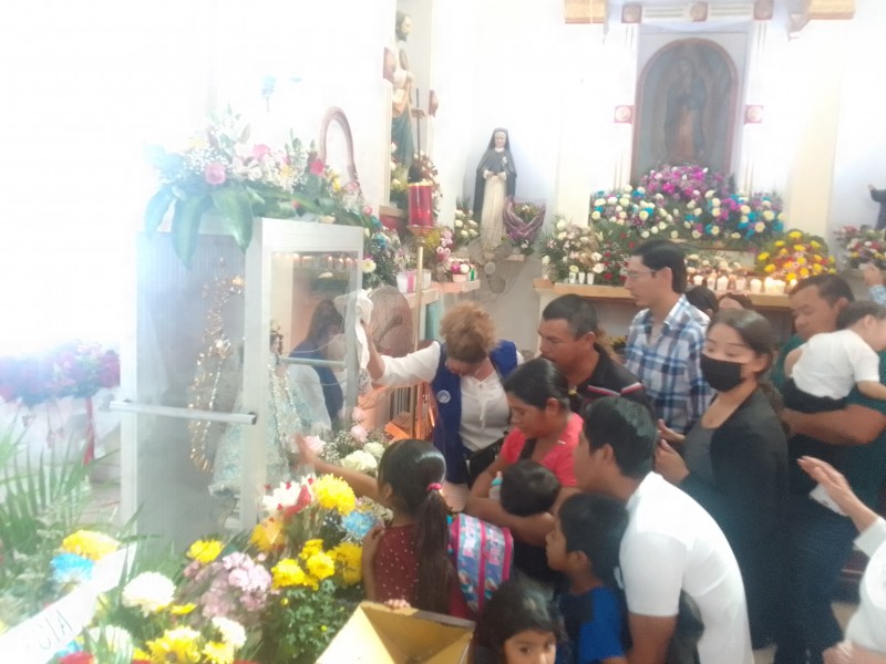 Con devoción y fiesta celebran a la Virgen de Quilá