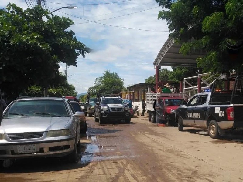 Con disparos interrumpe elección interna de Morena en Tehuantepec