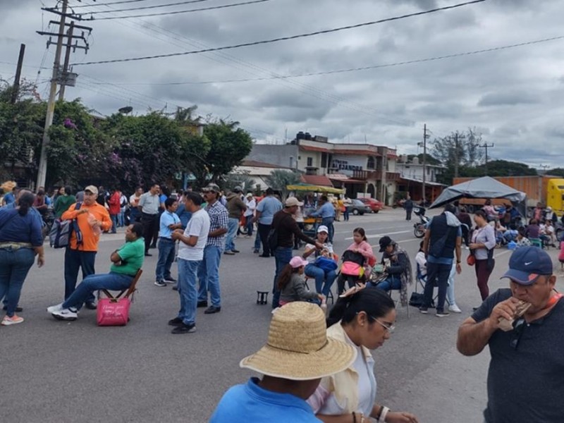 Con el magisterio no se juega, Sección 22