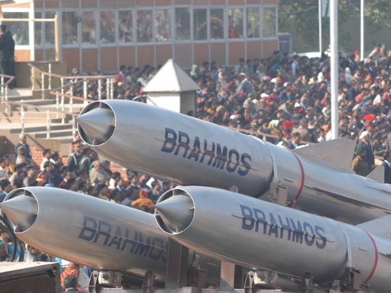 ¡Con éxito! India prueba misil de crucero supersónico BrahMos