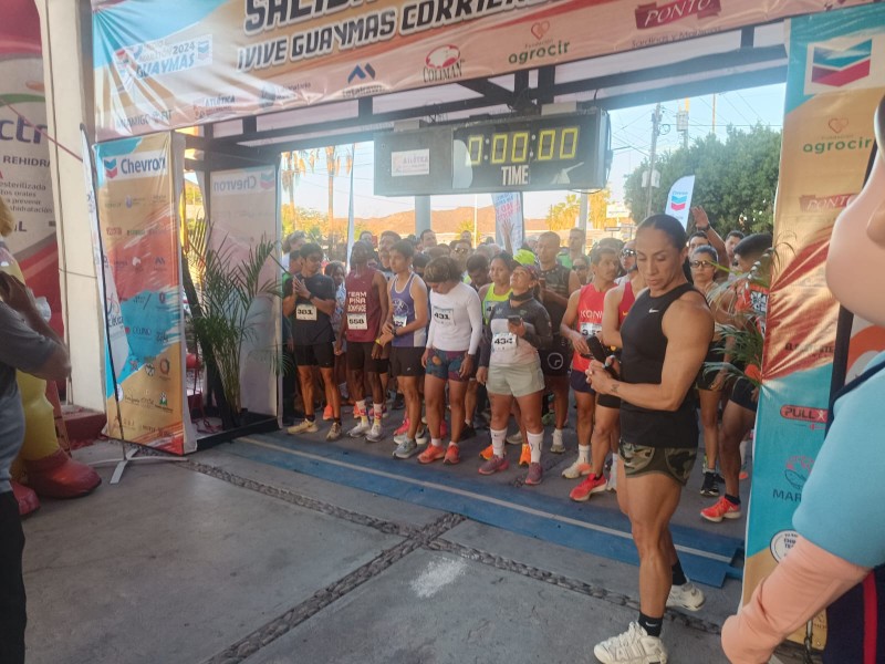 Con éxito se lleva a cabo medio maratón Guaymas