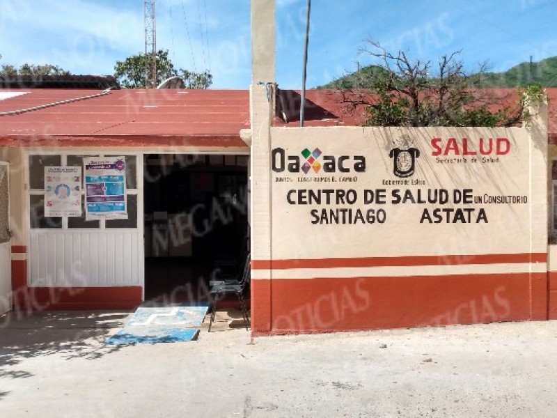 Con falta de insumo opera el Centro de Salud, Astata