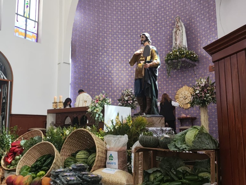 Agricultores ruegan por lluvias y el fin de la sequía