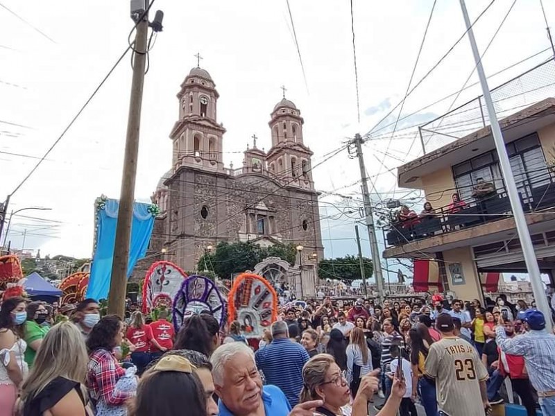 Con gran afluencia realizan fiestas patronales en Sahuayo