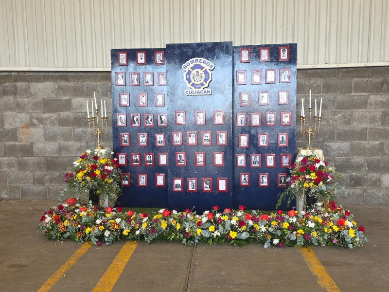 Con homenajes y reconocimientos Bomberos de Culiacán celebran su día