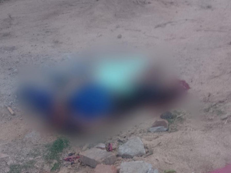 Con impactos de bala y atados hallan a 2 hombres en Cintalapa