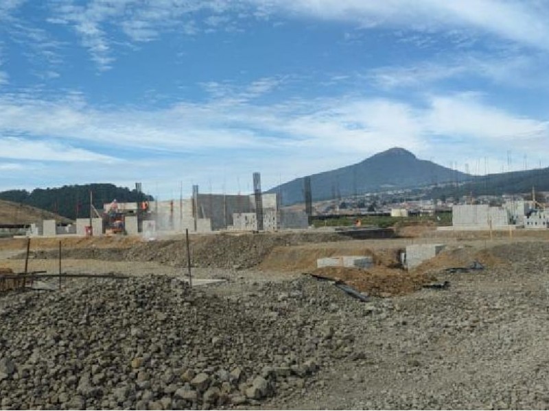 Con inversión de 319 mdp se construye hospital de Arantepacua