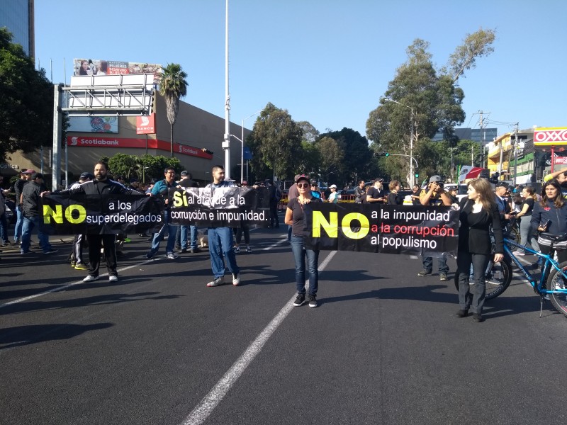 Con manifestación Jaliscienses exigen a autoridades resolver desabasto