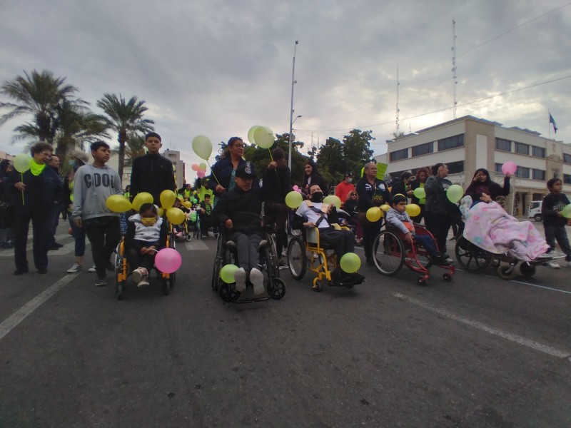 Con marcha conmemoran Día Internacional de las Personas con Discapacidad