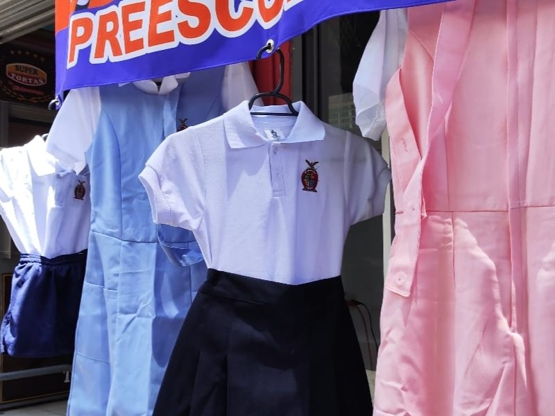 Con más de 300 mil vales canjeados, avanza entrega de uniformes escolares