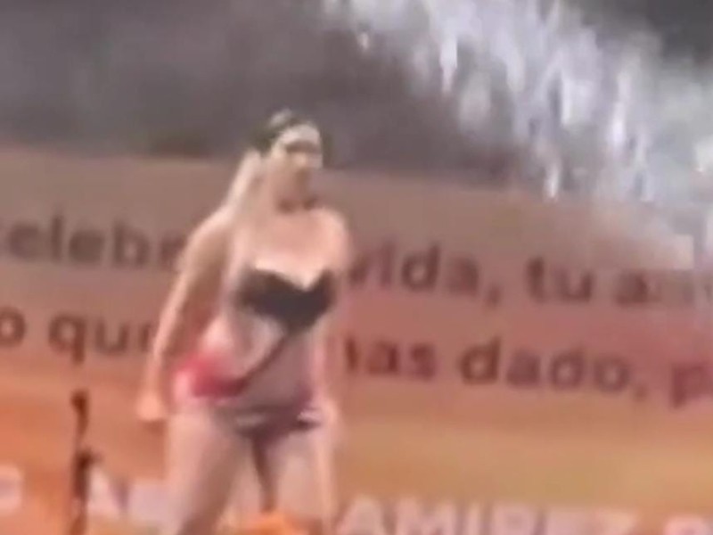 Con nudistas celebran el día del padre en Olintla