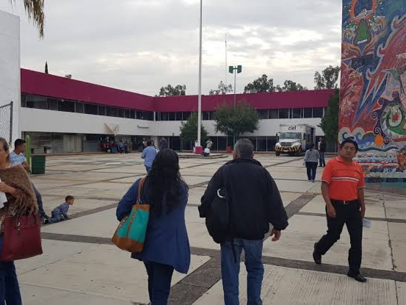 Con plataformas monitorean estado de salud de docentes y administrativos