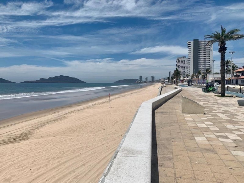 Con playas vacías arranca jueves santo