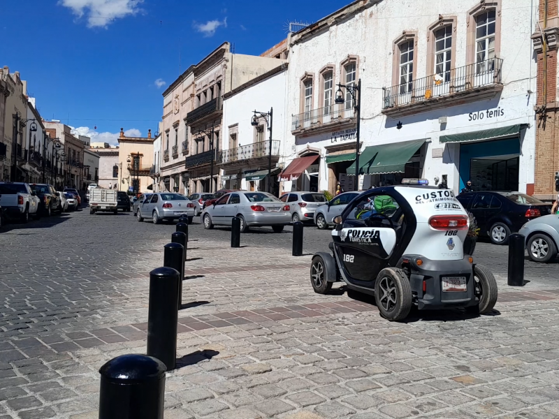 Con presencia policial, comerciantes siguen temerosos por asalto