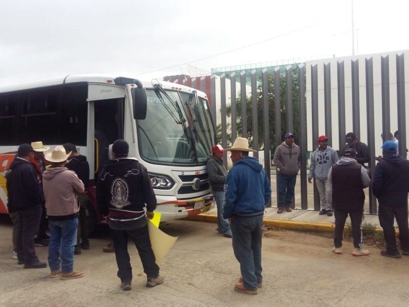 Con protesta piden solución a conflicto postelectoral