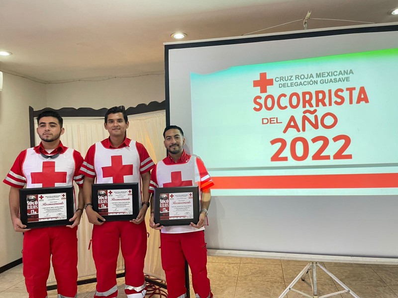 Con reconocimientos festejan día del socorrista en Cruz Roja Guasave