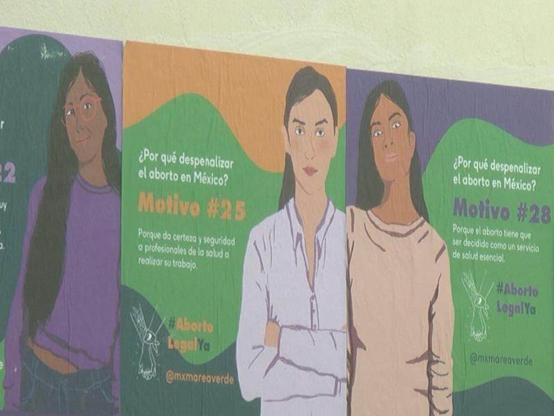 Con tendedero y mural visibilizan la violencia contra las mujeres