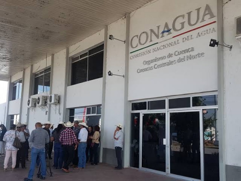 Conagua y latifundistas quieren extinguir los ejidos: campesinos