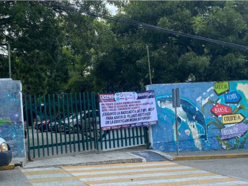 Conalep Zihuatanejo se suma protesta de subsistemas por rezago educativo Conalep Zihuatanejo se suma protesta de subsistemas por rezago educativo