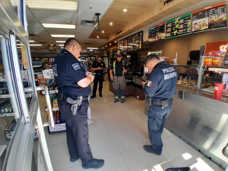 Conato de incendio en comercio genera movilización de bomberos