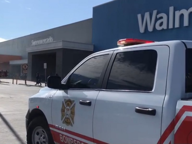 Conato de incendio en Walmart Progreso moviliza cuerpos de emergencia