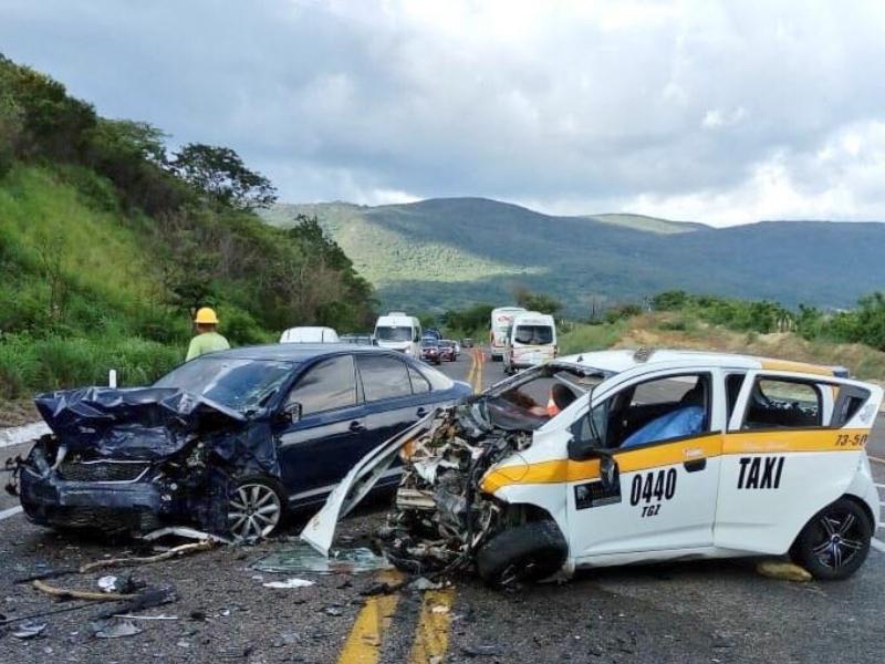 Concesionaria es responsable de accidentes en vía de cuota, aseguran transportistas