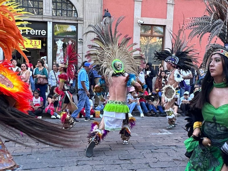 Concheros queretanos, un estilo de vida y fe