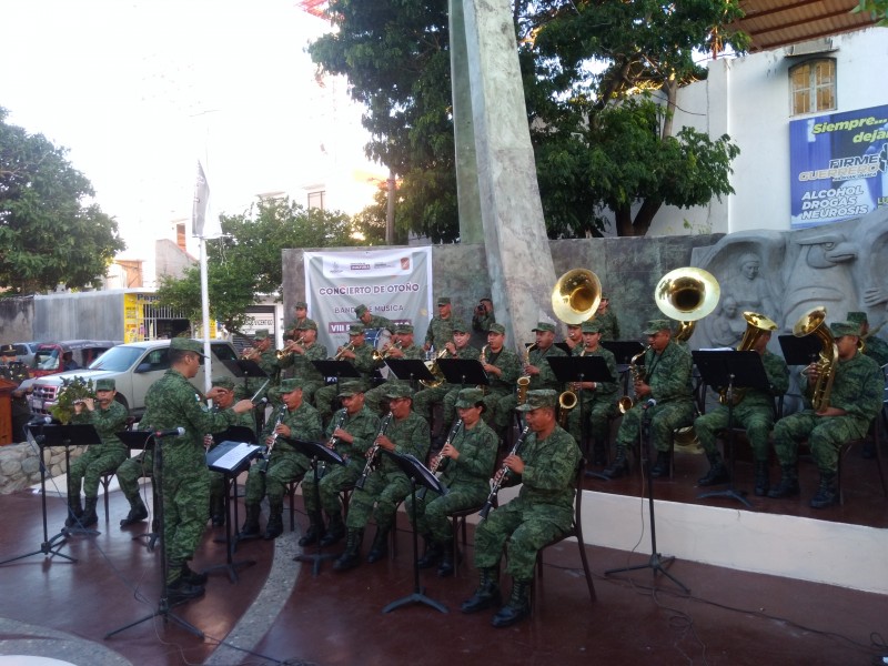 Concierto de Otoño, Banda de la VIII Región Militar