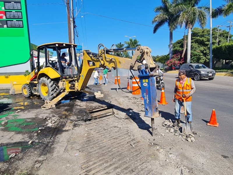 Concluirán obras de avenida insurgentes en tres días