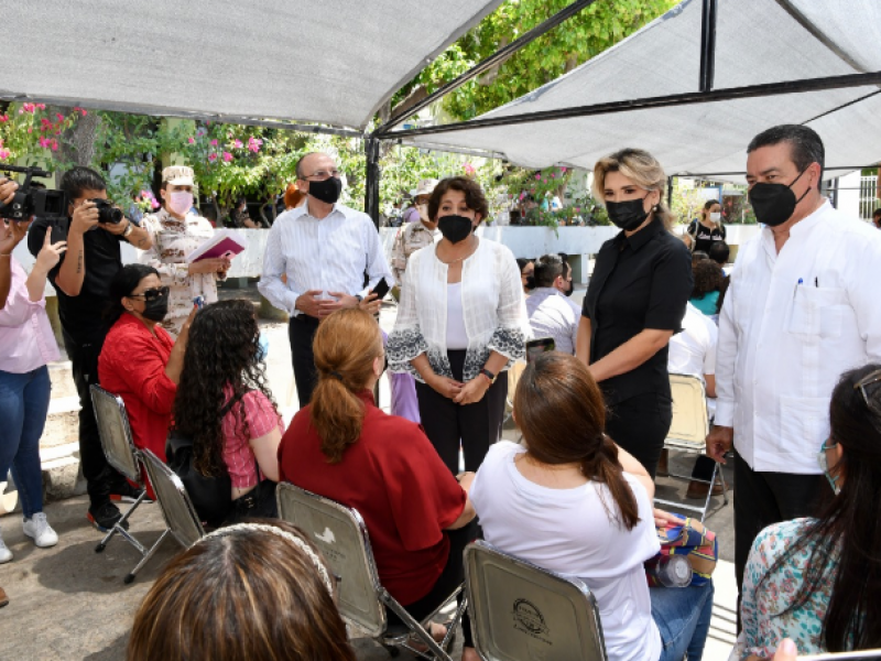 Concluye en Sonora vacunación para personal docente